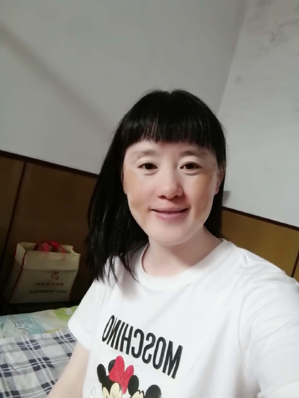 米儿的第三张照片--正定王婆说媒